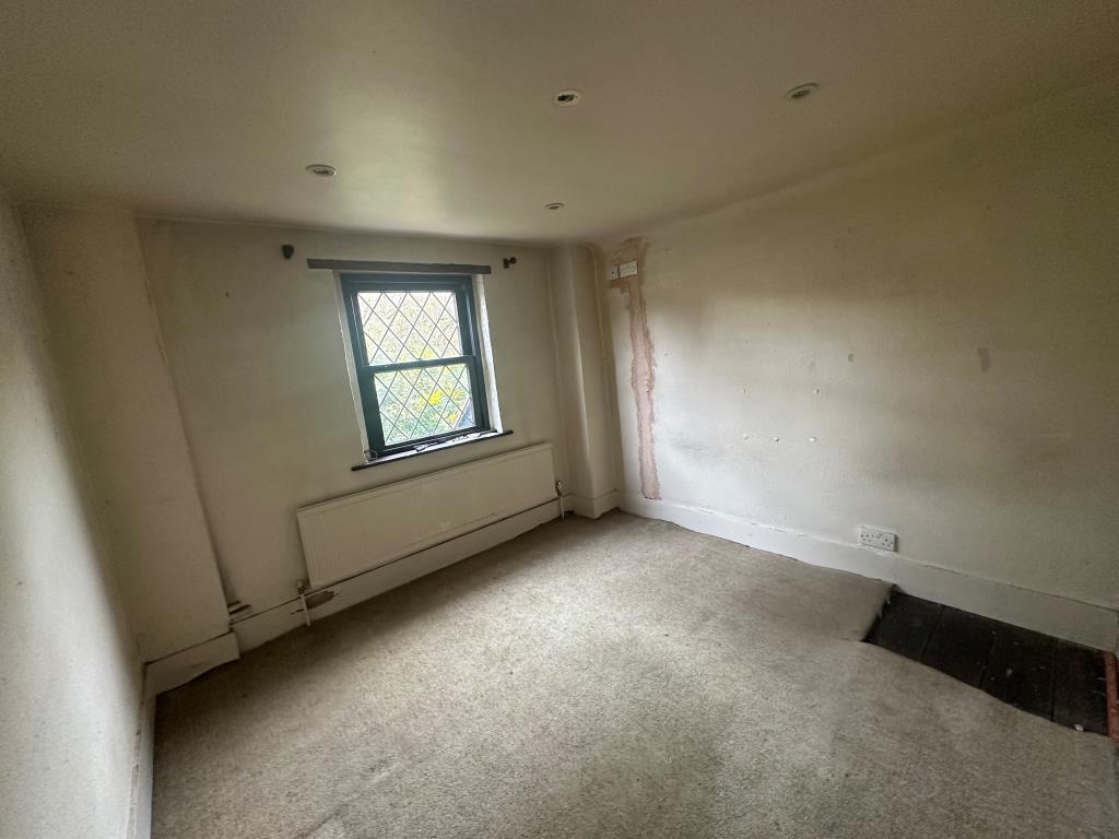 Lot: 44 - SEMI-DETACHED COTTAGE FOR REFURBISHMENT - Bedroom two